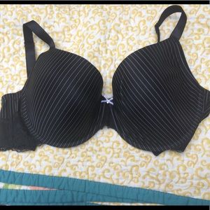 NWOT Black Pinstriped Bra Dorina